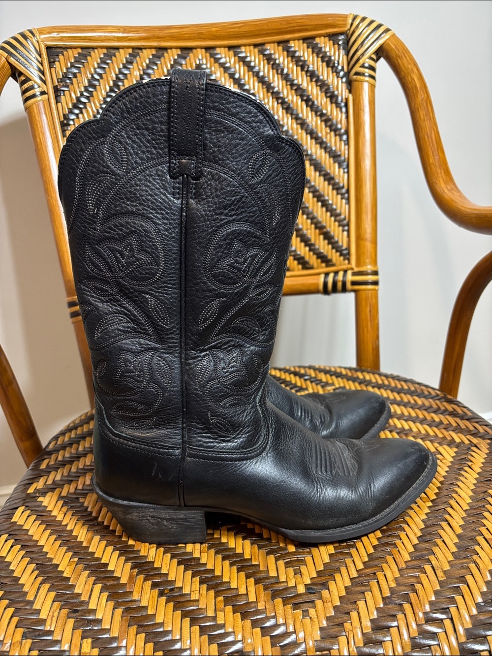 Ariat Heritage R Toe Western Boots Cowgirl Leather 8 B